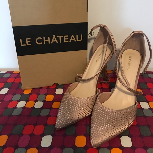 NEW! Le Chateau rhinestone heels ✨ - Picture 2 of 9